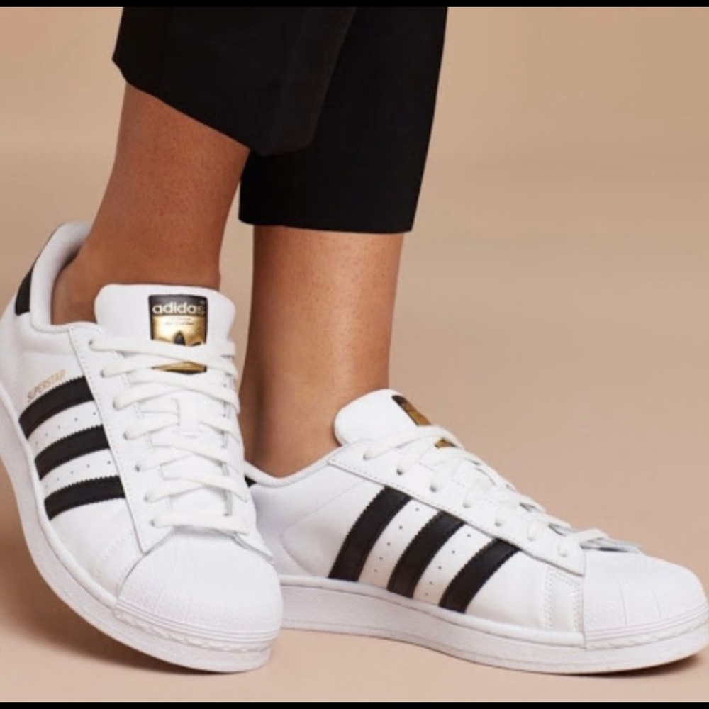 Superstar sneakers - excellent condition